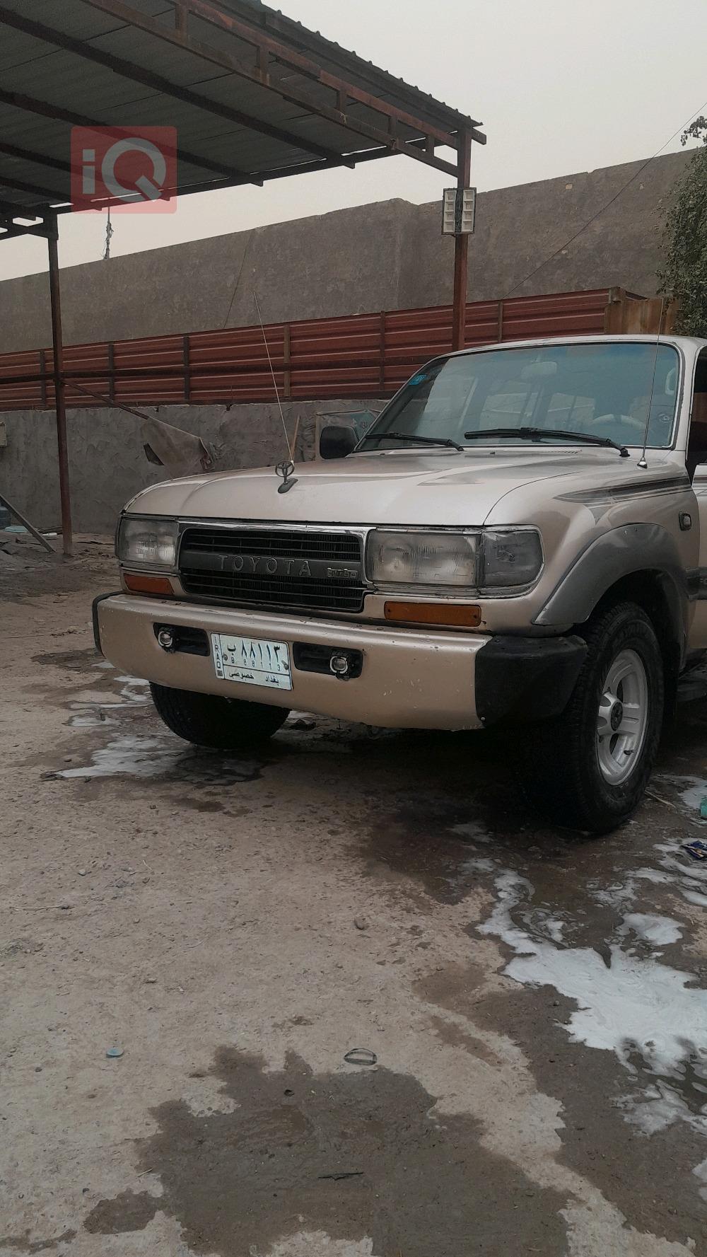 Toyota Land Cruiser